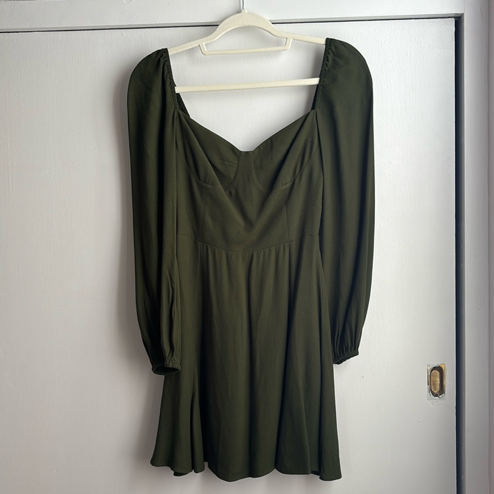 Reformation Mochi Dress in Green Fern Size 2